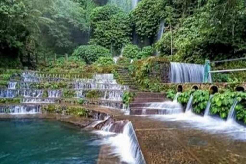 Air Terjun Benang Stokel4 1024x683