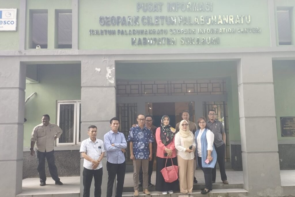 Pusat Informasi Geopark Ciletuh Palabuhanratu2 1024x683