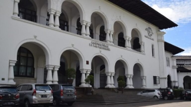 Sejarah Museum Pos Indonesia 1280x720 1 768x432