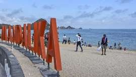 3 Bulan Lagi, Nikmati Taman Warna-warni di Pantai Kuta Mandalika NTB