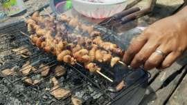 Ulat Sagu, Kuliner Gurih Khas Danau Sentani Jayapura Papua