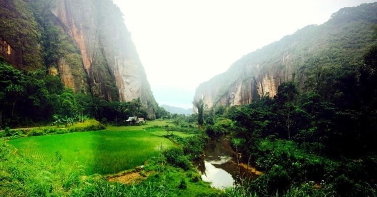 lembah harau sumbar 768x402
