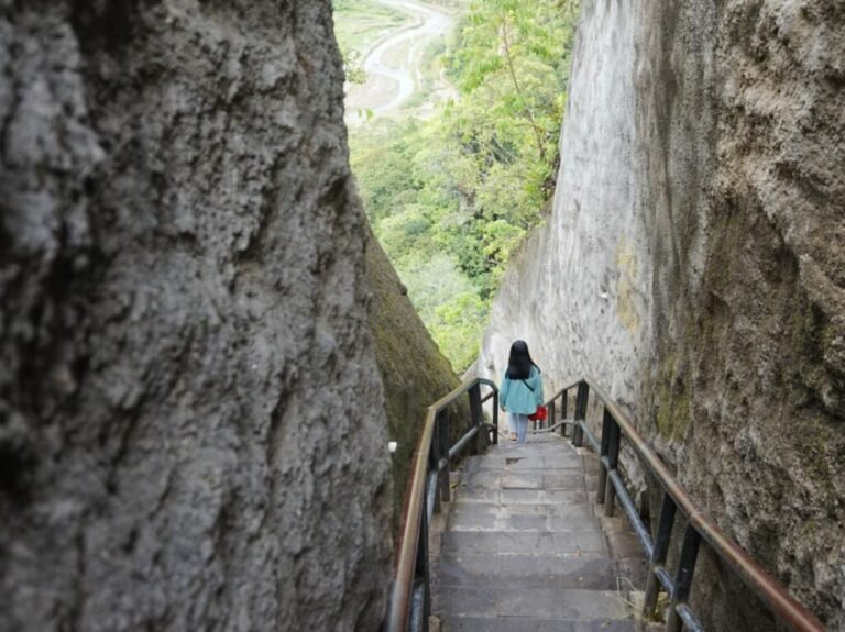 panorama janjang saribu budi nurul huda e1599126817106 1024x767 1 768x575