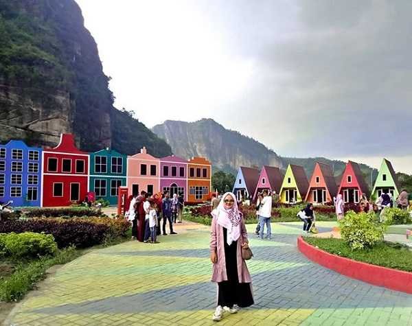 suasana kampung eropa lembah harau sumatera barat