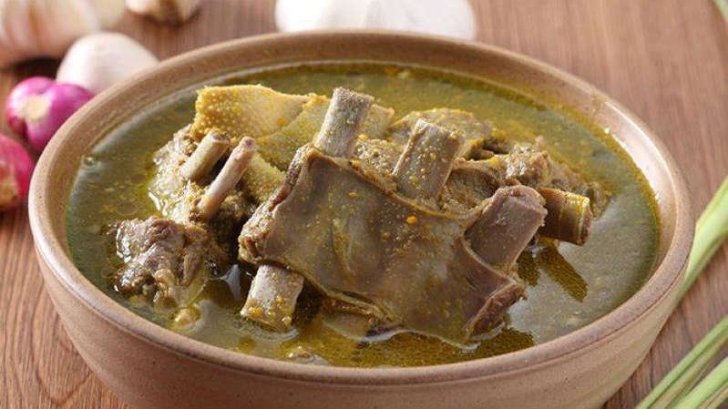 6 Tengkleng di Solo Ini Terkenal Enak dan Selalu Ramai, Cocok Buat Kulineran saat Jam Makan Siang