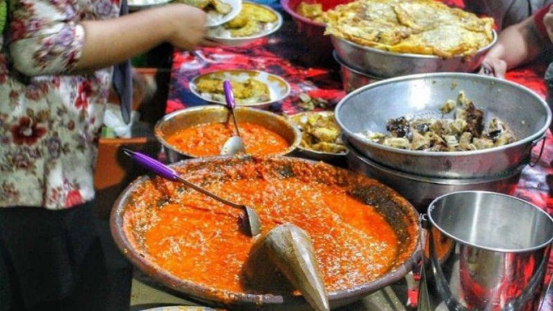 6 Kuliner Malam di Surabaya Paling Sering Dicari Wisatawan, Nasi Cumi Pasar Atom Paling Wajib Dicoba