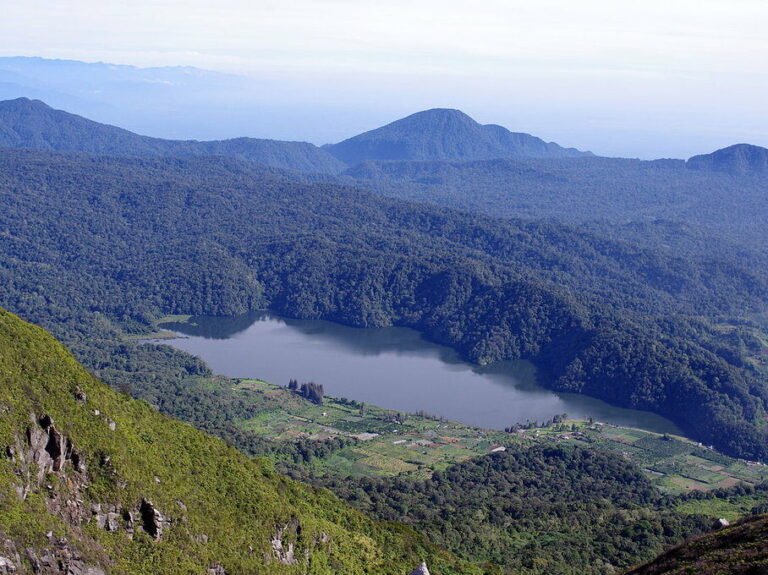 Danau Lau Kawar Rahmat ginting e1598522839749 768x575