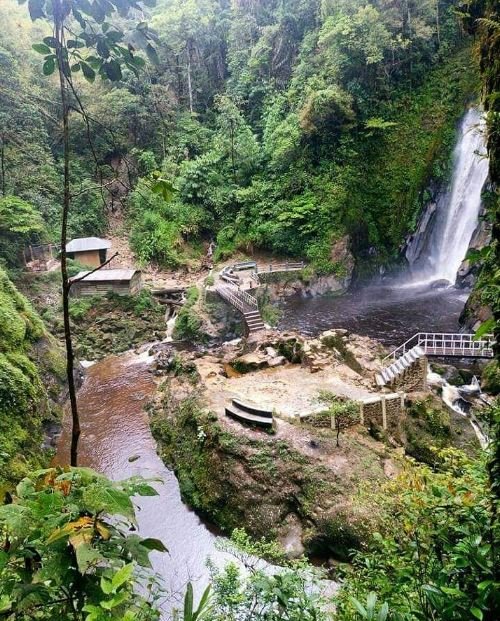 air terjun mbilulu 1