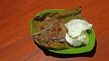 Kuliner Madura Bukan Cuma Sate dan Soto, Coba Bebek Songkem dan Lainnya