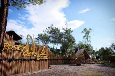 5 Area Hangout di Kaki Gunung Papandayan, Gak Perlu Mendaki!