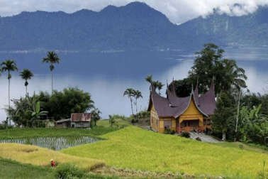 8 Tempat Wisata di Bukittinggi yang Penuh Sejarah dan Alam Memukau