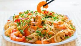 5 Kuliner Imlek, Mie Panjang Umur Jangan Sampai Ketinggalan