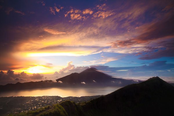 Mendaki Gunung Batur