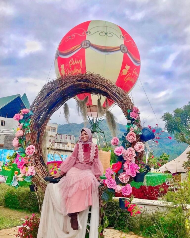 ikafitrianasari 67196901 744498625983701 5943552641885880403 n 819x1024 1 768x960