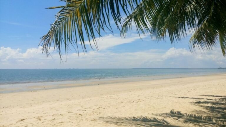 2016 11 15 pantai kemala balikpapan ea30485761db1db62043401662ef383e 768x432