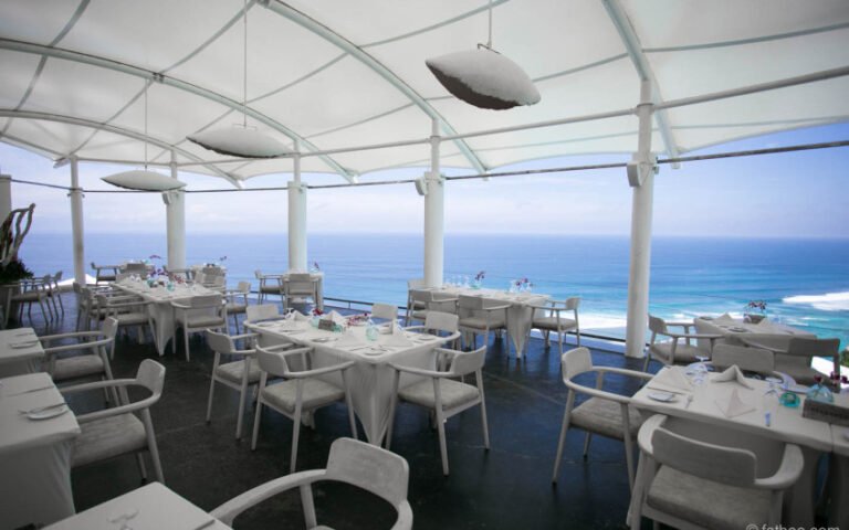 Karma Kandara Uluwatu Bali 1990 848x530 1 768x480