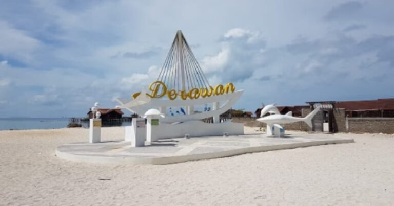 Mengenal Pulau Derawan 768x403