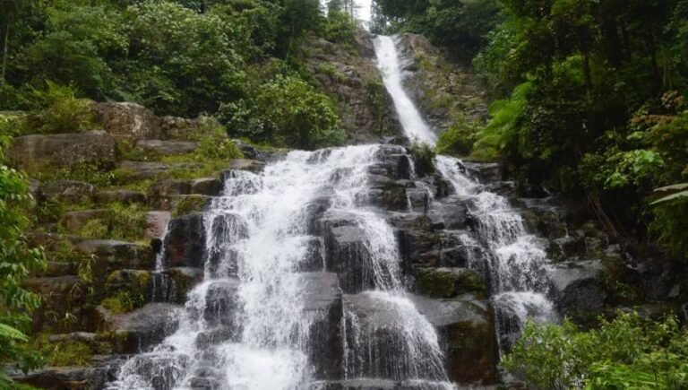 air terjun sarasah banyak gariang 768x435
