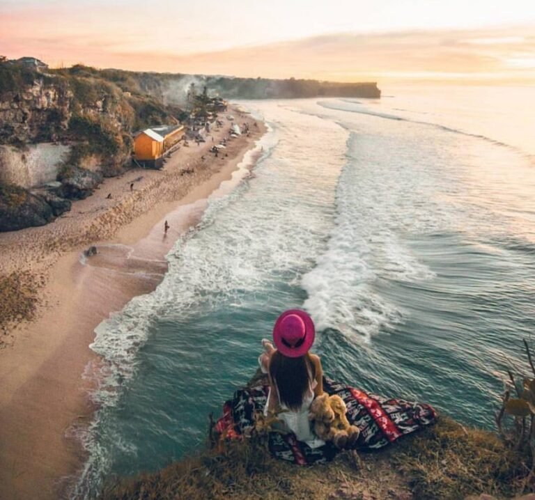 pantai balangan foto dari @andybachtiar e1534996425964 856x800 1 768x718