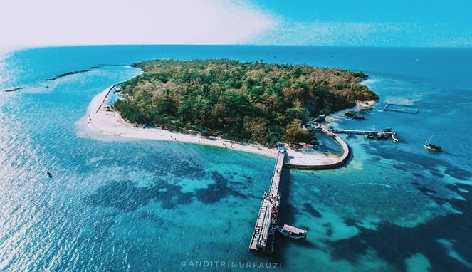 pantai pulau panjang
