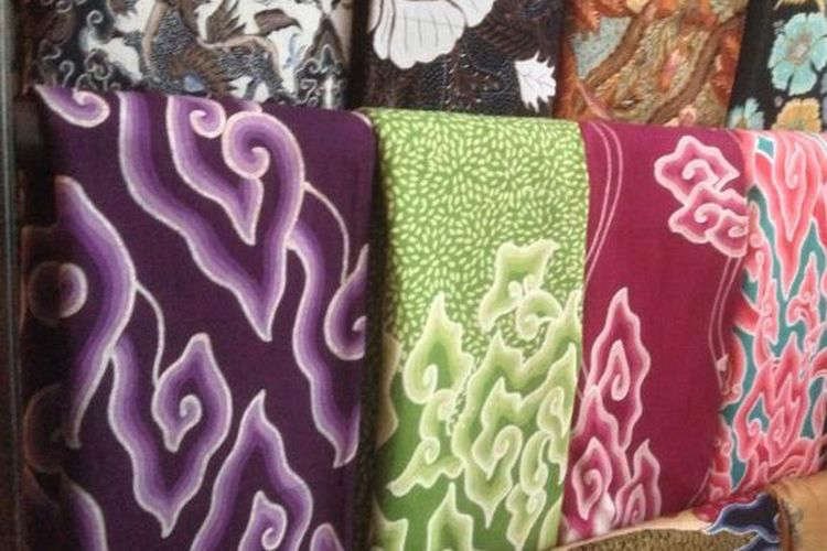 7 Oleh-oleh Khas Cirebon Selain Batik Megamendung