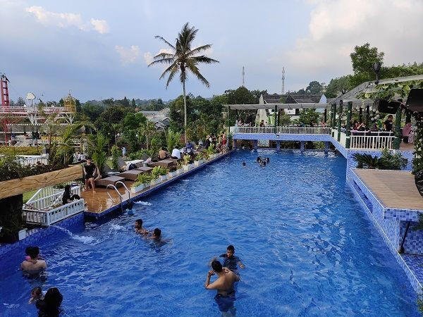 Tempat Wisata Chevilly7