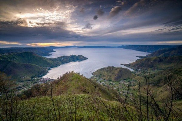5 Mitos di Wisata Danau Toba Paling Populer, Lestari hingga Kini