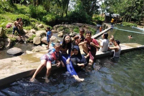 Wisata Air Telaga Ciburial