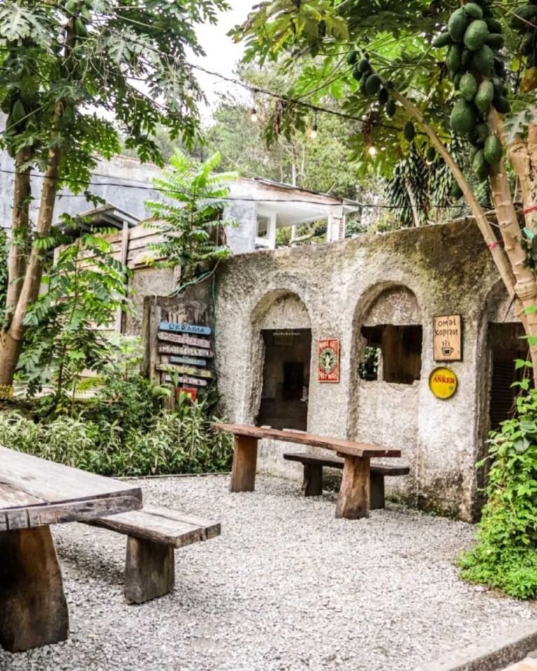 Wisata Dago Pakar Bandung3 768x959