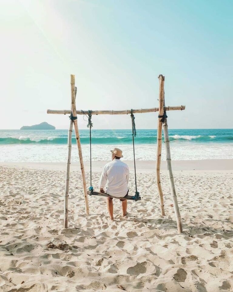 Wisata Pantai Sendiki4 768x960