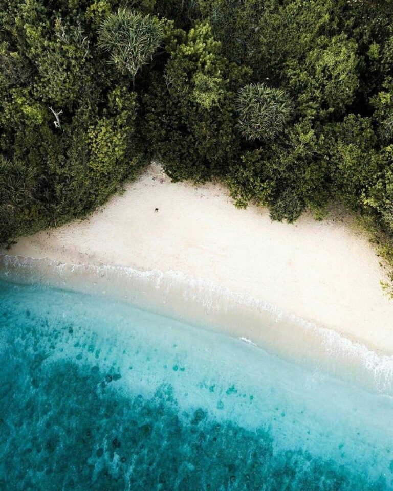 Wisata Pantai Teluk Asmara3 768x960