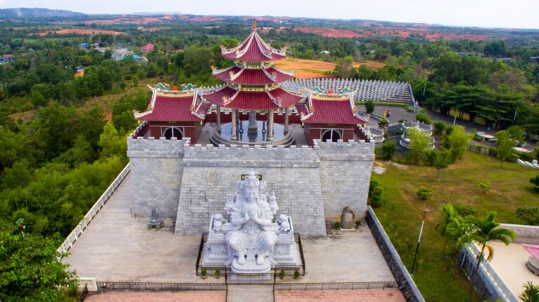 Instagenic  Yuk Kunjungi Vihara Ksitigarbha Bodhisattva di Tanjung Pinang 768x431