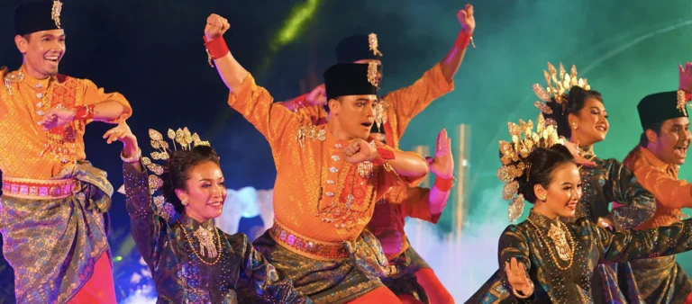 banner gelarmelayuserumpun 768x338 1