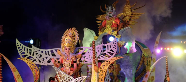 banner wayangnightcarnaval 768x338 1