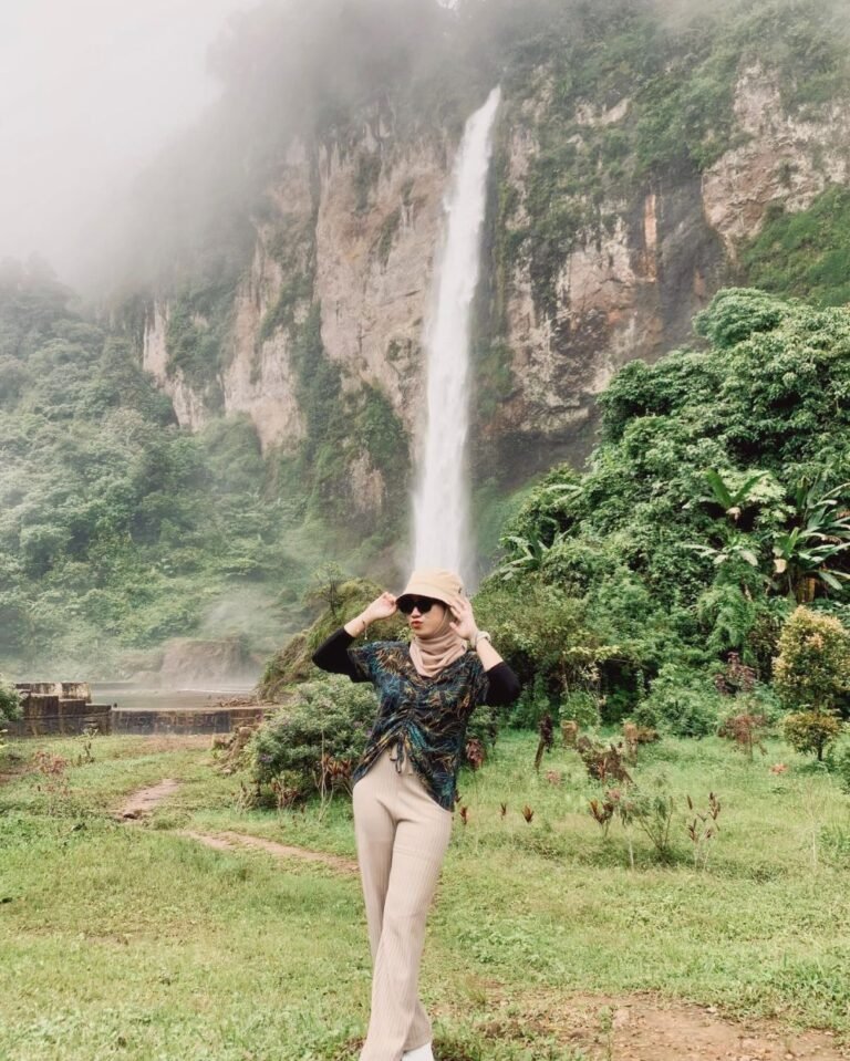 Curug Ngebul Cianjur3 768x959 1