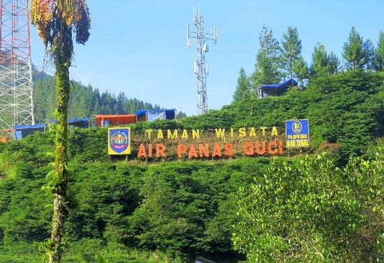Objek Wisata Permandian Air Panas Guci Ditutup Sementara Tanggal 6 sampai 8 Janurai 2021 news20210107 pemandangan dari depan