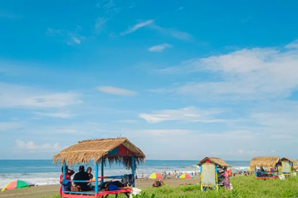 Pantai Mliwis Kebumen