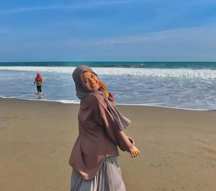 Pantai Mliwis Kebumen2