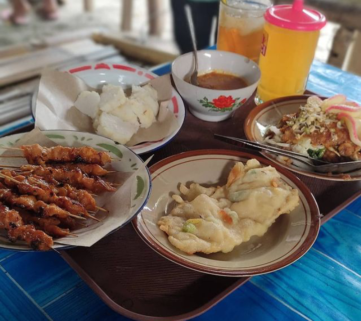 Pantai Mliwis Kebumen5