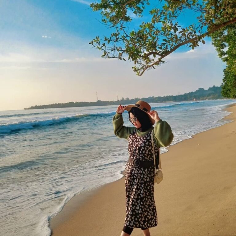 Pantai Pandan Carita Pandeglang e1627814815237 768x768 1