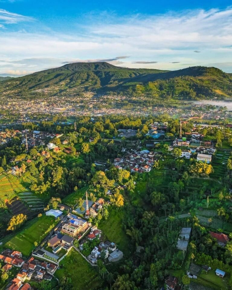 Wisata Tangkuban Perahu Bandung4 768x960 1