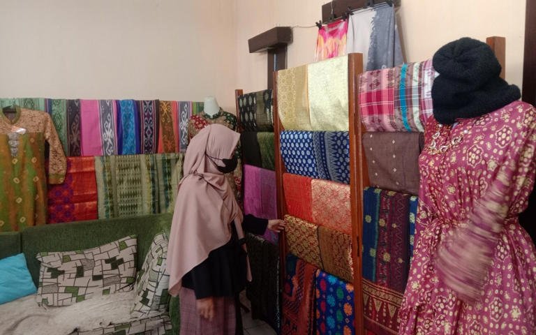 Mengenal Songket Palembang, Dari Sejarah Hingga Ragam Jenisnya
