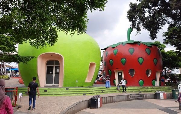 Alun alun Kota Wisata Batu5