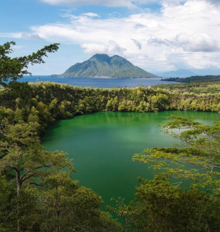 Danau Tolire Ternate2 768x812