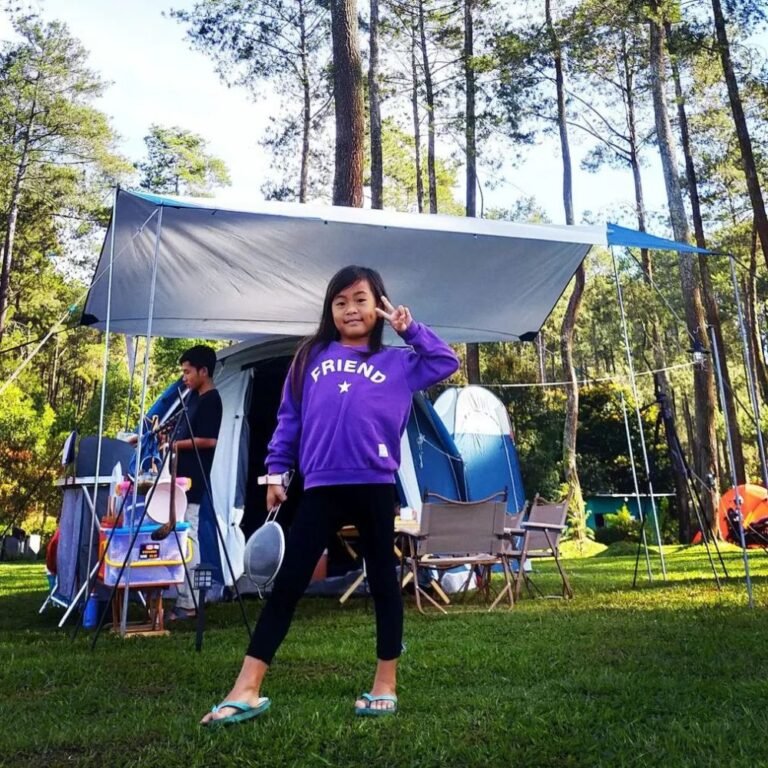 Wisata Kebon Pines Lembang4 768x768