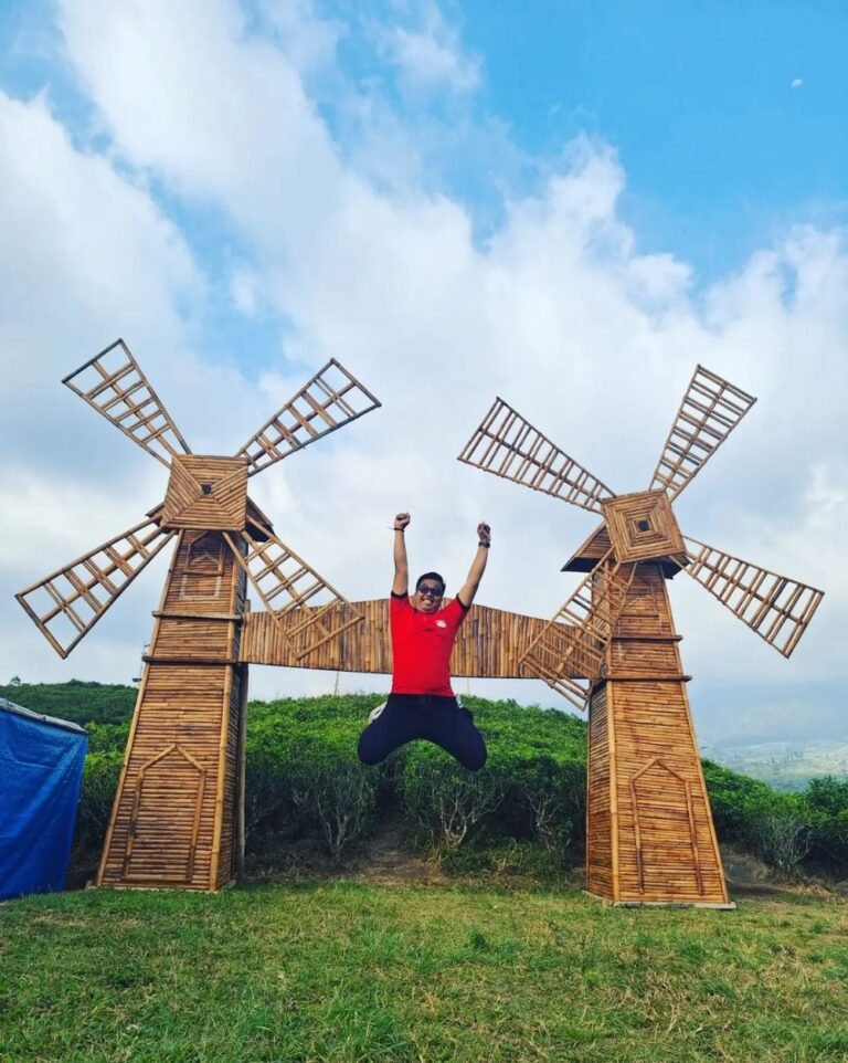 Wisata Kemuning Sky Hills Karanganyar5 768x962