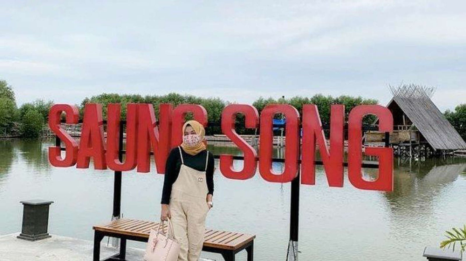 Kuliner Minggu Malam Terlezat di Indramayu,Cobain Ragam Seafood,Enak Banget