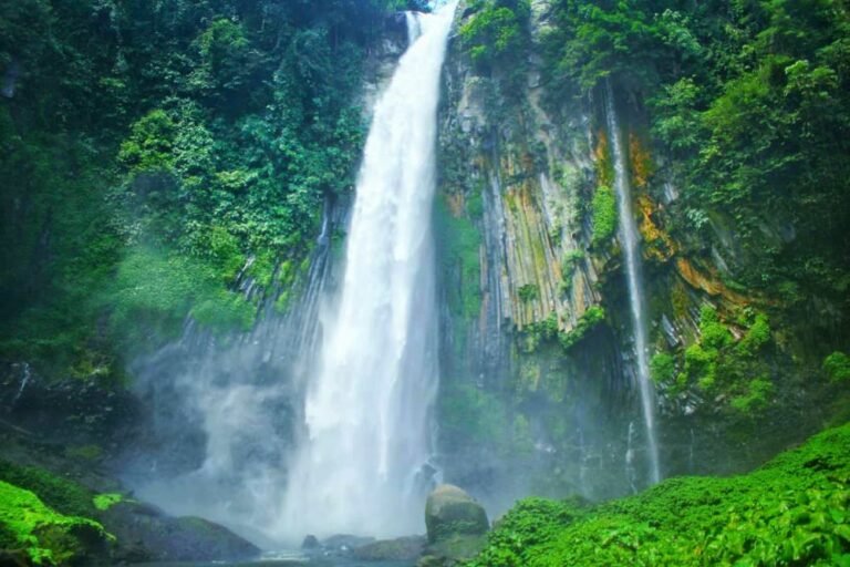 Air Terjun Tri Muara Karang Bengkulu6 768x512