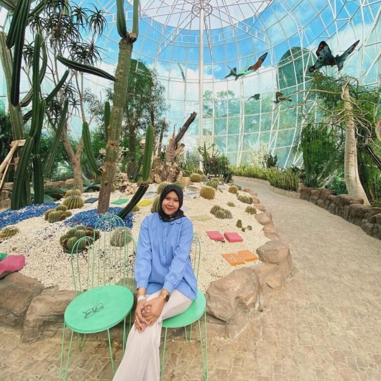 Batu Love Garden Malang4 768x768