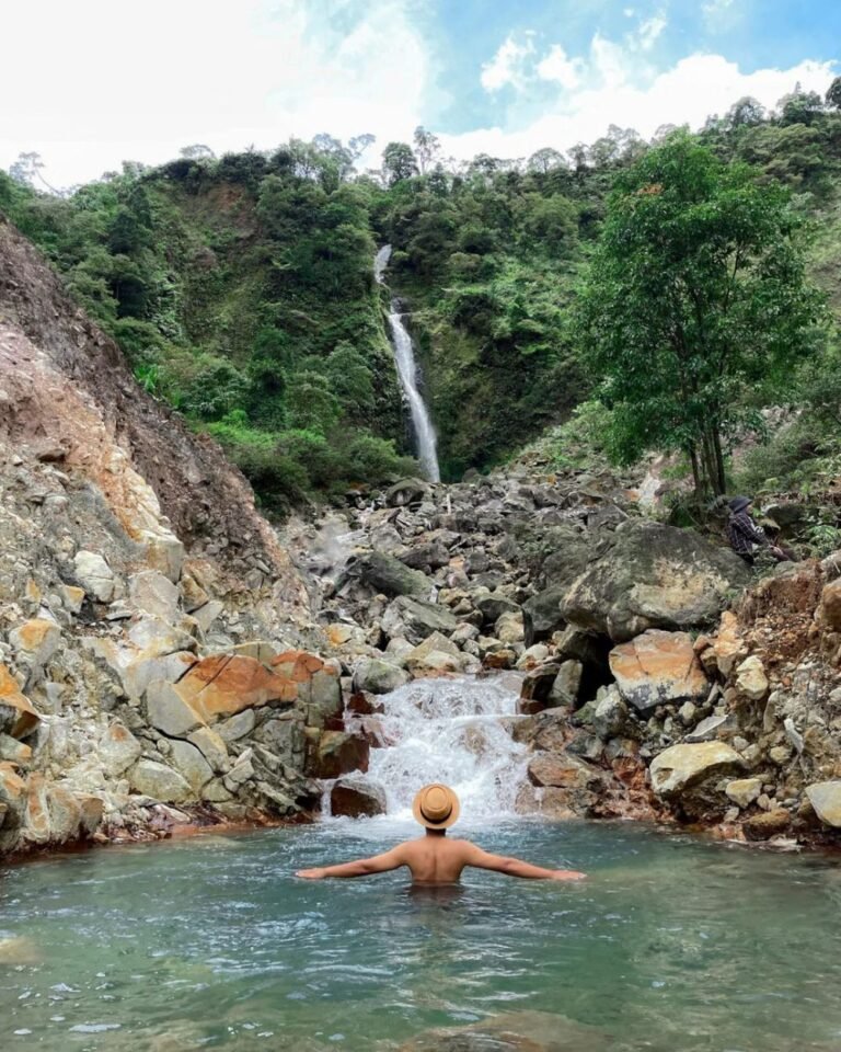Curug Cikawah Bogor5 768x960